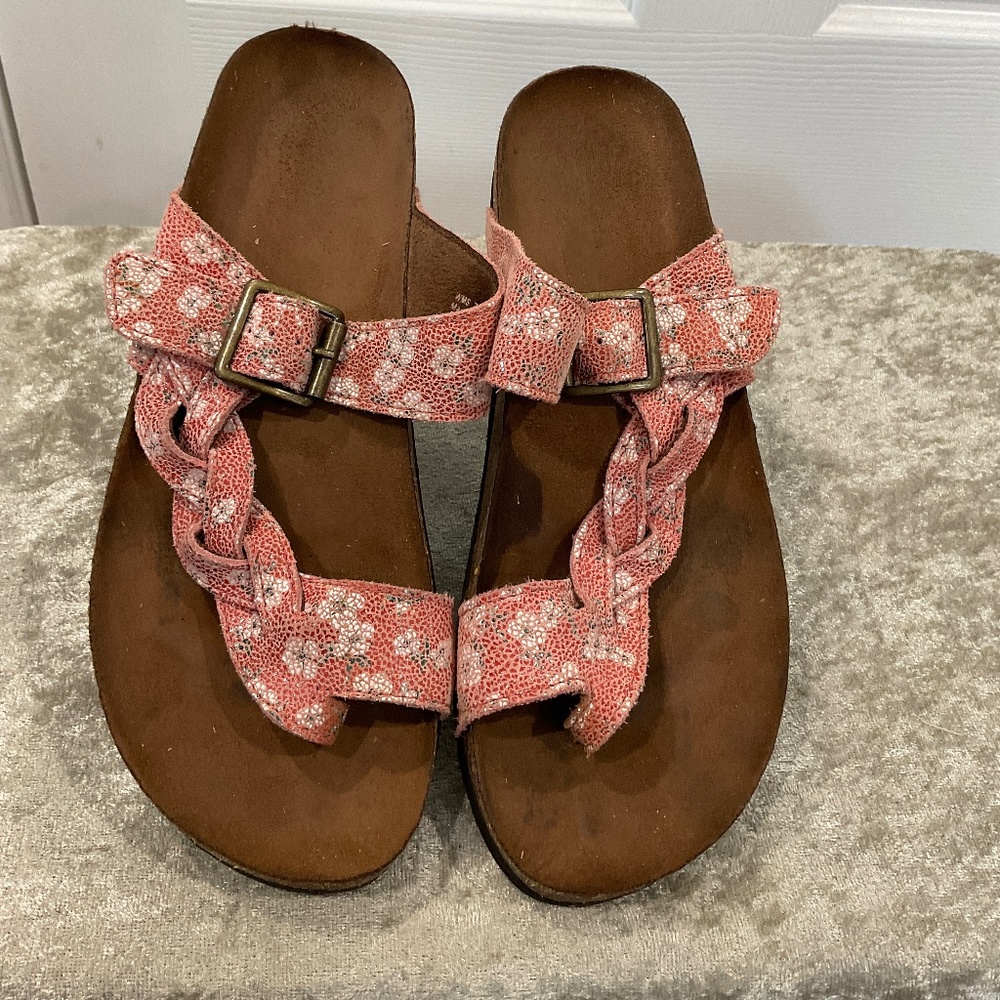 Croft & Barrow Cork Bottom Red Floral Braided Sandal, Size 7-1/2